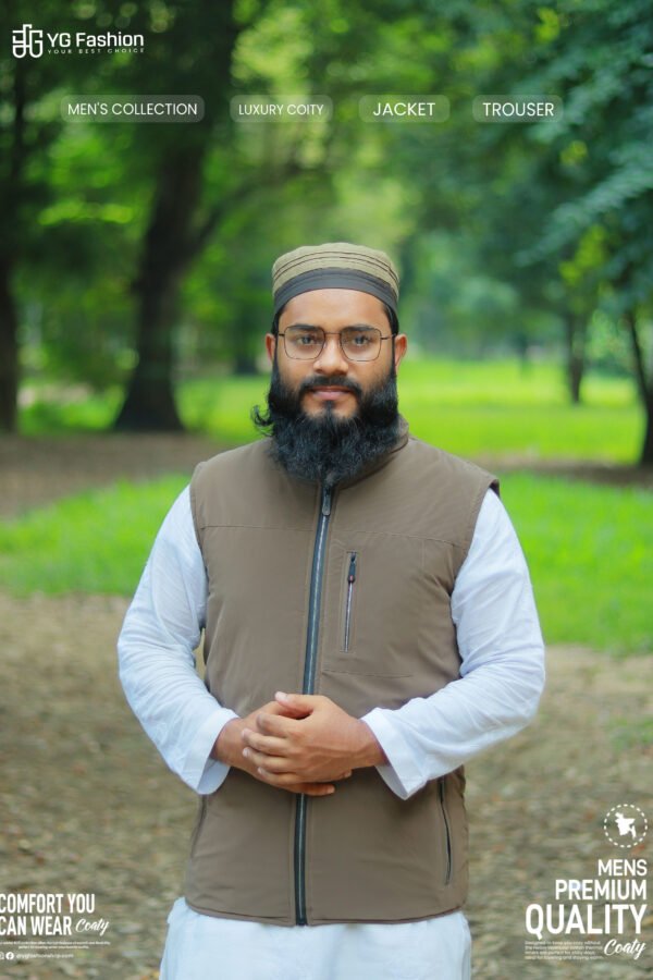 Luxurious Coaty-Biscuit